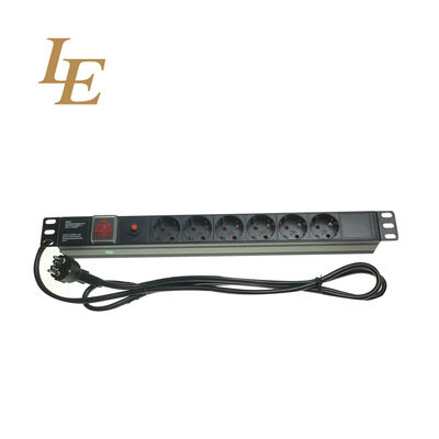 unità di distribuzione dell'alimentazione pdu rack con interruttore doppio da 19 pollici e 8 porte standard tedesco
